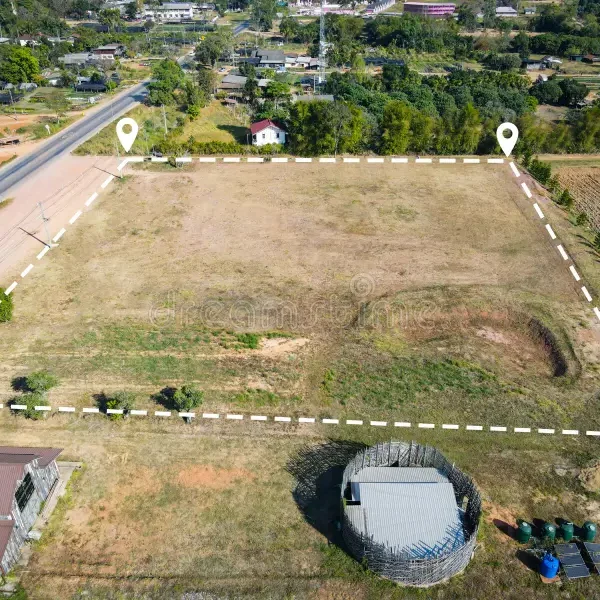 parcela-de-terreno-construcción-vivienda-vista-aérea-campo-tierra-con-alfileres-propiedad-subdivisión-para-la-casa-locación-269269399
